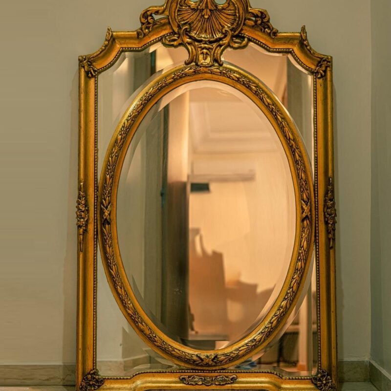 Miroir Impérial – Cadre baroque doré à la feuille